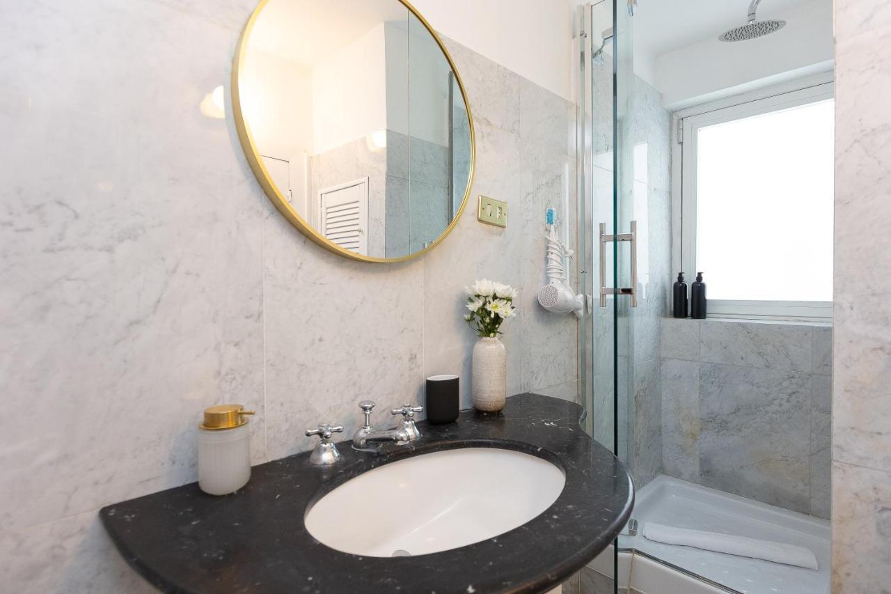 Tiny Studio Piazza Del Popolo Hotell Roma Eksteriør bilde