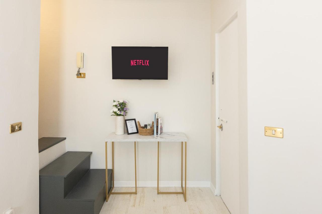 Tiny Studio Piazza Del Popolo Hotell Roma Eksteriør bilde